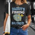 Daddy's Fishing Buddyon Daughter ギフトtシャツ Tシャツ 彼女への贈り物