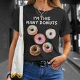 I'm Many Donuts 面白いドーナツフィットネス格言 Tシャツ 彼女への贈り物