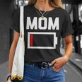 Mom Battery Low Mother Family Mama Mommy Mom Tシャツ 彼女への贈り物