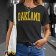 Oaklandarsityports アスレチックジャージスタイル Tシャツ 彼女への贈り物