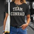 Team Conrad かわいいライバルグラフィック沿岸スタイル Tシャツ 彼女への贈り物