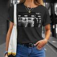 Urban Motion Monochrometreet Photography Tシャツ 彼女への贈り物