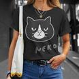 ねこさん『ふぇいす・ビッグプリント』ハチワレ 猫 Neko【どうぶつフレンズ】フキゲンネコ ゆるかわいい イラスト Tシャツ 彼女への贈り物
