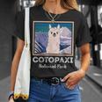 エクアドル山脈コトパクシ国立公園のかわいいラマ Tシャツ 彼女への贈り物