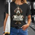 チームクリケット、クリケットの正義、犬好き、ハンティングドッグ Tシャツ 彼女への贈り物
