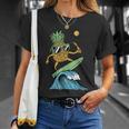 パイナップルはサーフィンのイラスト Tシャツ 彼女への贈り物