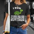 ピーナッツバターで亀よりもゆっくり走る Tシャツ 彼女への贈り物