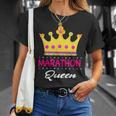 マラソン クイーン ランナー ランニング マラソン 好き 面白い Tシャツ 彼女への贈り物