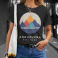 ミニマルなアンナプルナベースキャンプ 山モチーフ ハイキング Tシャツ 彼女への贈り物