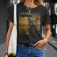 苦悩するブリティッシュショートヘアの猫 Ufo セルフィー 侵略 エイリアン Tシャツ 彼女への贈り物