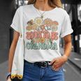Soon To Be Grandma Expecting Baby Daisy Groovy Wildflower Tシャツ 彼女への贈り物