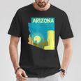 アリゾナ州の地図、モダンな抽象的なアリゾナ砂漠、サボテン Tシャツ 面白い贈り物