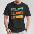 スイム・バイク・ラン トライアスロン選手 アスリート スポーツ トライアスロン Tシャツ 面白い贈り物