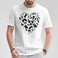 シックなハートプリントの牛柄。 Tシャツ 面白い贈り物