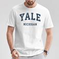ミシガン州イェールミシガン州ヴィンテージアスレチックスポーツデザイン Tシャツ 面白い贈り物