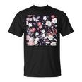 クラシックな桜柄の繊細なピンクの花びら。 Tシャツ