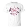 月と無限のシンボルの蓮 ヨガと禅 蓮の花 Tシャツ