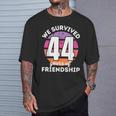 Celebrating 44 Years Of Friendship 面白いグループマッチング Tシャツ 彼への贈り物