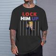 Lock Him Up Anti Trump Political Tシャツ 彼への贈り物