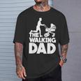 The Walking Dad Happy Father's Day Dadhortleeve Graphic Tシャツ 彼への贈り物