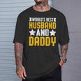 World's Best Husband And Daddy レトロ ヴィンテージ インスピレーション Tシャツ 彼への贈り物