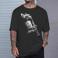 クラリネットを弾く猫 面白い猫ミュージシャン クラリネット教師 Tシャツ 彼への贈り物
