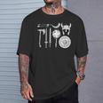 バイキング 戦士装備 剣 兜 斧 角 ヴァルハラ Tシャツ 彼への贈り物