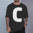 文字c 大文字 アルファベット モノグラム イニシャル Tシャツ 彼への贈り物