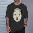 日本の能面 若女や若い女 Tシャツ 彼への贈り物