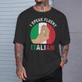 私は流暢なイタリア語を話します、イタリアの手のジェスチャー、私はイタリアが大好きです Tシャツ 彼への贈り物