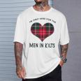 I'm Only Here For The In Kilts タータンチェック ハート Tシャツ 彼への贈り物