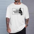 【バックプリント・背中側】ザ・ホース・フェイス The Horse Face 午年 馬 2026 パロディ Tシャツ 彼への贈り物