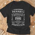 45 Cumpleaños Nacido En Marzo De 1981Intage 45 Años Camiseta unisex Regalos para ancianos
