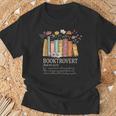 Booktrovert Cozy Book Lover Lustiges Buch Nerd Literarischer Humor T-Shirt Geschenke für alte Männer