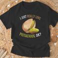 I Love Pistachios Ok Pistachos Lindos Y Divertidos Camiseta unisex Regalos para ancianos
