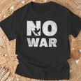 No War Peace No War No WarNo War Tシャツ 高齢者への贈り物