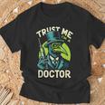 Trust Me I'm A Doctor Plague エモ スチームパンク ゴス ヒップスター Tシャツ 高齢者への贈り物