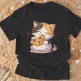 わがまま猫 ピザねこ ラーメン好き かわいい おもしろ マンガ Tシャツ 高齢者への贈り物
