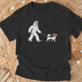 イエティウォーキングパピヨンクリプトゾロジー犬 Tシャツ 高齢者への贈り物