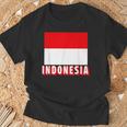 インドネシア国旗 アンティーク調 ナショナル インドネシア 男性 女性 キッズ Tシャツ 高齢者への贈り物