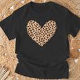 ヒョウ柄のハート／チーター柄のデザイン Tシャツ 高齢者への贈り物