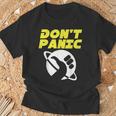 ファンアート ヒッチカーの銀河ガイド ドントパニック Tシャツ 高齢者への贈り物