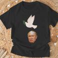 プーチンの頭に平和の鳩の糞、世界は平和を望んでいる Tシャツ 高齢者への贈り物