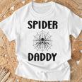 Small Cutepider Man Quotepider Daddy Tシャツ 高齢者への贈り物
