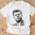 ジョン・F・ケネディ大統領 Tシャツ 高齢者への贈り物