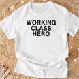 ジョン・ロック平和活動家が着用したワーキングクラスヒーロー。 Tシャツ 高齢者への贈り物