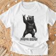 パパベア グリズリーベア ロックジェスチャー クールなパパ グリズリーベア Tシャツ 高齢者への贈り物
