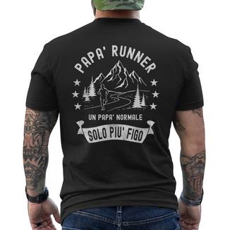 Papà Runner Per Appassionati Di Corsa E Trail Running T-shirt da uomo con stampa posteriore - Novitaregali