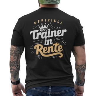 Trainer In Rente Abschied Ruhestand Lustig Fitness T-Shirt mit Rückendruck - Geschenkecke