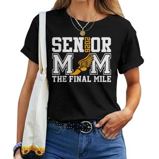 Groovy Senior Mom The Final Mile Cross Country Class Of 2026 Women T-shirt - Thegiftio